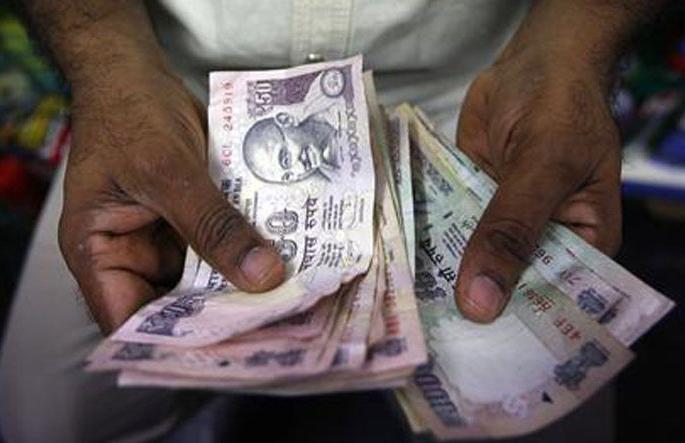 Threats for ransom from illegal moneylenders, 19 lakhs out of 6 lakhs gutted | अवैध सावकाराची खंडणीसाठी धमकी, ६ लाखांचे १९ लाख उकळले