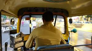 Bicycling attack from the autorickshaw driver | रिक्षाचालकाकडून बसचालकावर हल्ला Bicycling attack from the autorickshaw driver | रिक्षाचालकाकडून बसचालकावर हल्ला