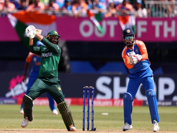  Imad Wasim reacts after Pakistan's exit from T20 World Cup 2024 | आम्ही देखील माणसं आहोत, चूक होऊ शकते; पाकिस्तानी खेळाडूची प्रामाणिक कबुली