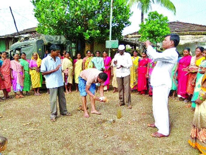 Promotion of zombie ammunition, major initiatives by women in saving group | झापच्या दारुबंदीला घटस्थापनेचा मुहूर्त, बचत गटातील महिलांसह ग्रामस्थांचा मोठा पुढाकार