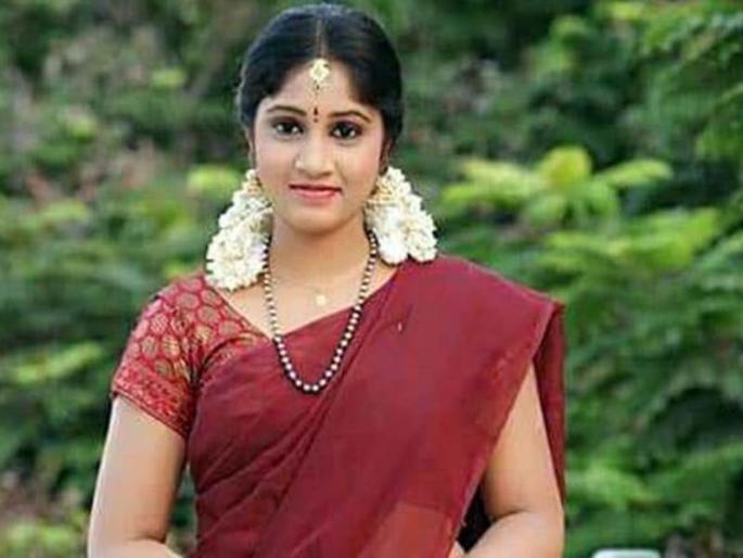 tv actress naga jhansi suicided with boyfriend harrasment says hyderabad police | धक्कादायक! प्रसिद्ध अभिनेत्रीचा पंख्याला लटकलेल्या अवस्थेत सापडला मृतदेह tv actress naga jhansi suicided with boyfriend harrasment says hyderabad police | धक्कादायक! प्रसिद्ध अभिनेत्रीचा पंख्याला लटकलेल्या अवस्थेत सापडला मृतदेह