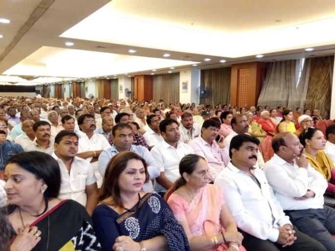 Senior citizens of Mira-Bhayander will be touring one day; Mayor Dimple Mehta's Guwai | मीरा-भाईंदरमधील ज्येष्ठ नागरिकांना एक दिवसाचे पर्यटन घडविणार; महापौर डिंपल मेहतांची ग्वाही Senior citizens of Mira-Bhayander will be touring one day; Mayor Dimple Mehta's Guwai | मीरा-भाईंदरमधील ज्येष्ठ नागरिकांना एक दिवसाचे पर्यटन घडविणार; महापौर डिंपल मेहतांची ग्वाही