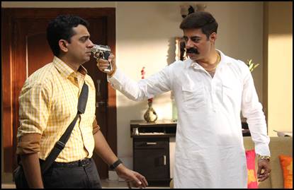 Niranjan to reunite with his childhood friend Joginder Singh in Namune | 'नमूने' मालिकेत होणार निरंजन आणि जोगिंदर सिंग या बालमित्रांची भेट Niranjan to reunite with his childhood friend Joginder Singh in Namune | 'नमूने' मालिकेत होणार निरंजन आणि जोगिंदर सिंग या बालमित्रांची भेट