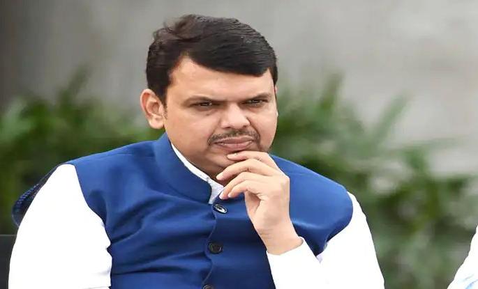 Fadnavis' Gugli and BJP activists' clean bold ' | फडणवीसांची गुगली अन् भाजप कार्यकर्ते ‘क्लीन बोल्ड’