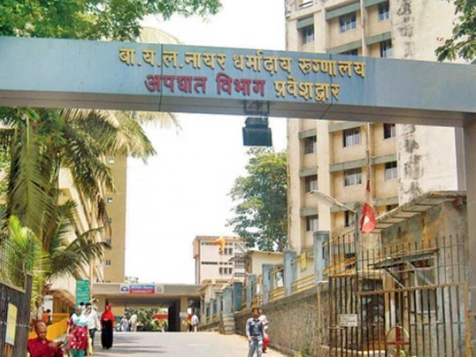 Special ambulance base at Nair Hospital for Kovid patients | कोविड रुग्णांसाठी नायर रुग्णालयात विशेष रुग्णवाहिका तळ Special ambulance base at Nair Hospital for Kovid patients | कोविड रुग्णांसाठी नायर रुग्णालयात विशेष रुग्णवाहिका तळ