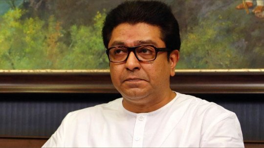 Another driver of Raj Thackeray's convoy, Corona, tested positive in mumbai | राज ठाकरेंच्या गाडीचा आणखी एक ड्रायव्हर 'कोरोना पॉझिटीव्ह' Another driver of Raj Thackeray's convoy, Corona, tested positive in mumbai | राज ठाकरेंच्या गाडीचा आणखी एक ड्रायव्हर 'कोरोना पॉझिटीव्ह'
