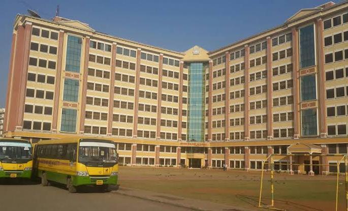 stamp collector strikes former MLA wife Seven Eleven Education Society | माजी आमदाराच्या पत्नीच्या सेव्हन इलेव्हन एज्युकेशन सोसायटीला मुद्रांक जिल्हाधिकाऱ्यांचा दणका stamp collector strikes former MLA wife Seven Eleven Education Society | माजी आमदाराच्या पत्नीच्या सेव्हन इलेव्हन एज्युकेशन सोसायटीला मुद्रांक जिल्हाधिकाऱ्यांचा दणका