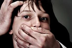 The disappeared girl was found in Jalgaon district four hours later | जळगाव जिल्ह्यातून गायब झालेली मुलगी सापडली चार तासात The disappeared girl was found in Jalgaon district four hours later | जळगाव जिल्ह्यातून गायब झालेली मुलगी सापडली चार तासात