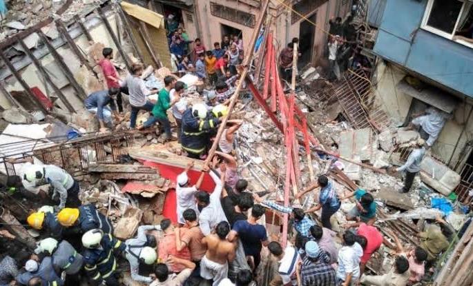 Humanlife and natural calamities and accidents | कवडीमोल मानवी जीवन! Humanlife and natural calamities and accidents | कवडीमोल मानवी जीवन!