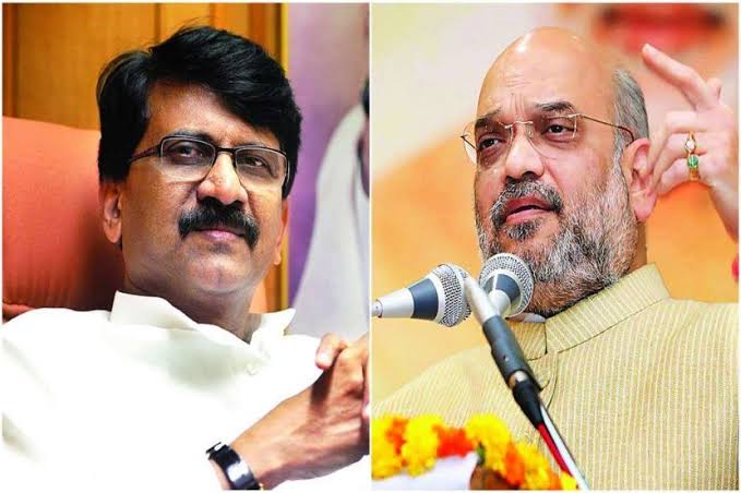 'The threat to the Gandhi family is reduced; Who exactly thinks this? Says Shiv Sena | गांधी परिवारास असलेला धोका कमी झाला; हे नक्की कुणास वाटते? - शिवसेना 'The threat to the Gandhi family is reduced; Who exactly thinks this? Says Shiv Sena | गांधी परिवारास असलेला धोका कमी झाला; हे नक्की कुणास वाटते? - शिवसेना