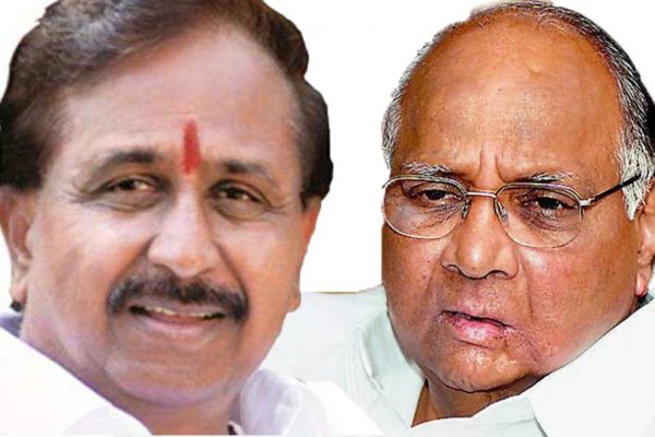 Jai Singh Mohite Patil's criticism on Sharad Pawar | लंगोट बांधून का पळून गेले? जयसिंह मोहिते पाटलांची पवारांवर टीका