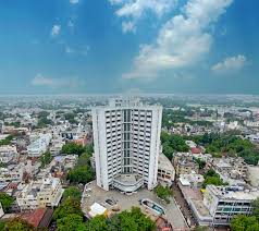 The work of non-cleaning has not got a moment yet | नालेसफाईच्या कामांना अजूनही मिळाला नाही मुहूर्त The work of non-cleaning has not got a moment yet | नालेसफाईच्या कामांना अजूनही मिळाला नाही मुहूर्त