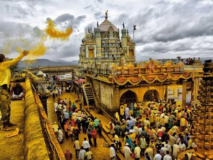 Every day 20,000 devotees will get darshan at Jejuri fort | येळकोट येळकोट जय मल्हार! जेजुरी गडावर दररोज २० हजार भाविकांना मिळणार दर्शन Every day 20,000 devotees will get darshan at Jejuri fort | येळकोट येळकोट जय मल्हार! जेजुरी गडावर दररोज २० हजार भाविकांना मिळणार दर्शन