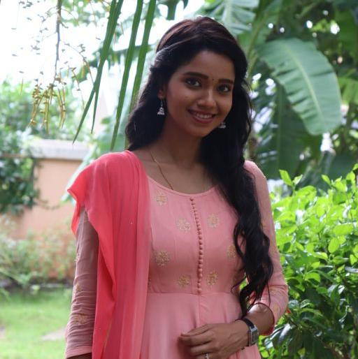 Amruta got support from mai and aanaa | “घाडगे & सून” मालिकमध्ये अमृताला मिळाली माई आणि अण्णांची साथ ! Amruta got support from mai and aanaa | “घाडगे & सून” मालिकमध्ये अमृताला मिळाली माई आणि अण्णांची साथ !