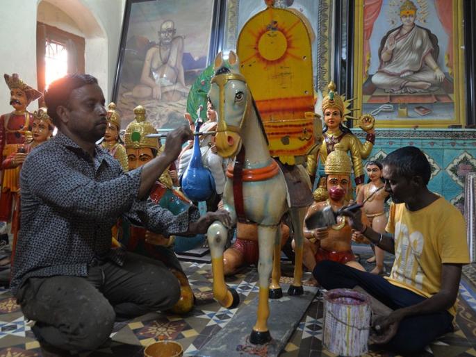 Jalgaon's Vahanotsav from Tuesday direct relation of Shri Rama's Utsavmurthy to Ayodhya in jalgaon | जळगावचा वहनोत्सव मंगळवारपासून, श्रीरामाच्या उत्सवमूर्तीचे थेट अयोध्येशी नाते! Jalgaon's Vahanotsav from Tuesday direct relation of Shri Rama's Utsavmurthy to Ayodhya in jalgaon | जळगावचा वहनोत्सव मंगळवारपासून, श्रीरामाच्या उत्सवमूर्तीचे थेट अयोध्येशी नाते!