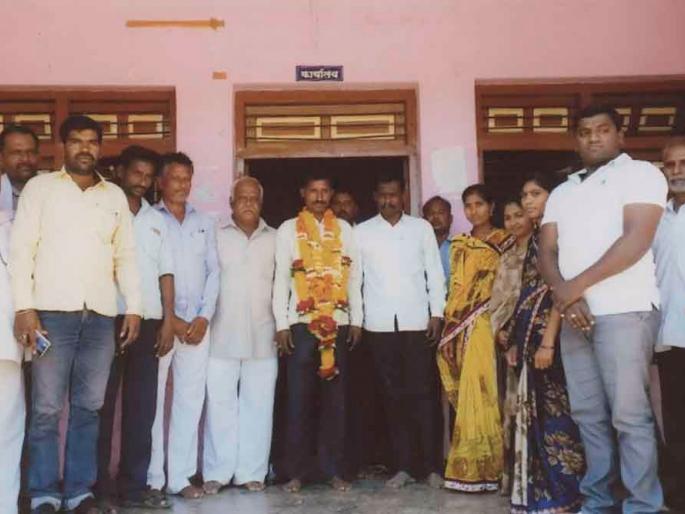 An uncontrollable choice of Dnyaneshwar Kate for Kolavad sub-contract | बुलढाणा जिल्ह्यातील कोलवड उपसरपंचपदी ज्ञानेश्वर काटे यांची अविरोध निवड! An uncontrollable choice of Dnyaneshwar Kate for Kolavad sub-contract | बुलढाणा जिल्ह्यातील कोलवड उपसरपंचपदी ज्ञानेश्वर काटे यांची अविरोध निवड!