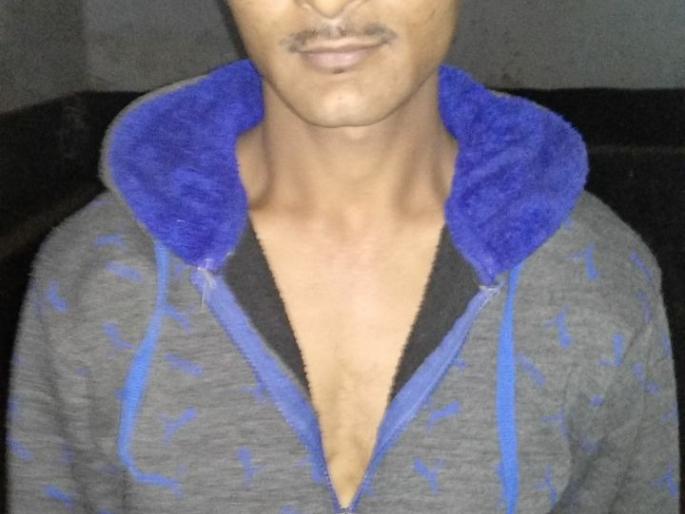 Two arrested for the burglary in Chalisgaon city, criminals arrested | चाळीसगाव शहरात घरफोडी करणा-या दोघांना गुन्हेगारांना अटक Two arrested for the burglary in Chalisgaon city, criminals arrested | चाळीसगाव शहरात घरफोडी करणा-या दोघांना गुन्हेगारांना अटक