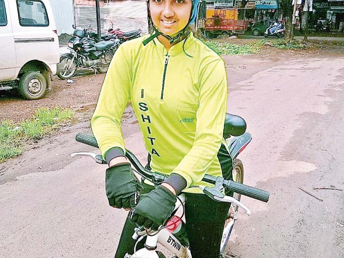 her adventurous journey- Nashik to Pandharpur - on bicycle | नाशिक ते पंढरपूर तिनं कशी केलं एकटीनं सायकल वारी her adventurous journey- Nashik to Pandharpur - on bicycle | नाशिक ते पंढरपूर तिनं कशी केलं एकटीनं सायकल वारी