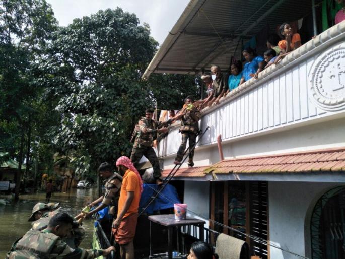 southen command soldiers saves lives of 12 thousand people | दक्षिण मुख्यालयाच्या जवानांनी वाचवले 12 हजार नागरिकांचे प्राण