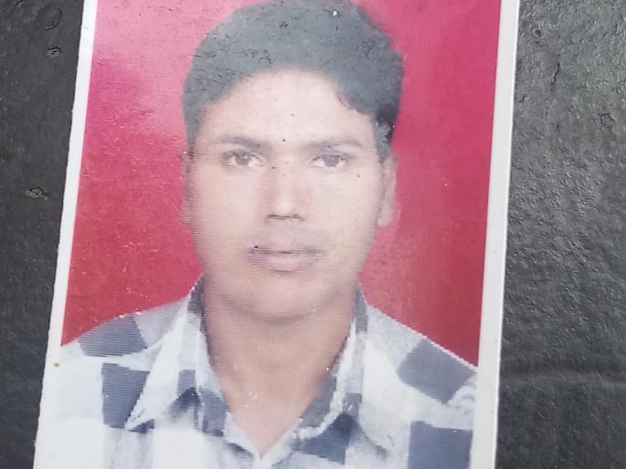 Due to the drowning of the youth in Jalgaon's Meherun lake | जळगावातील मेहरुण तलावात तरुणाचा बुडून मृत्यू Due to the drowning of the youth in Jalgaon's Meherun lake | जळगावातील मेहरुण तलावात तरुणाचा बुडून मृत्यू