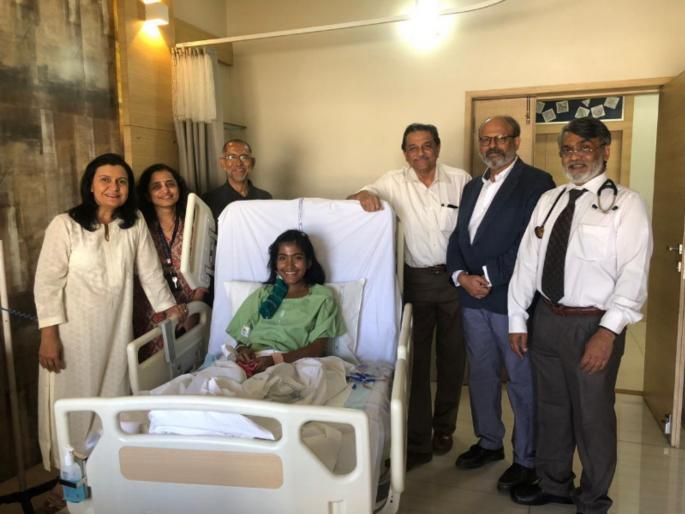 mother gave new life to orphan daughter | दत्तक मुलीला आईकडून जीवनदान