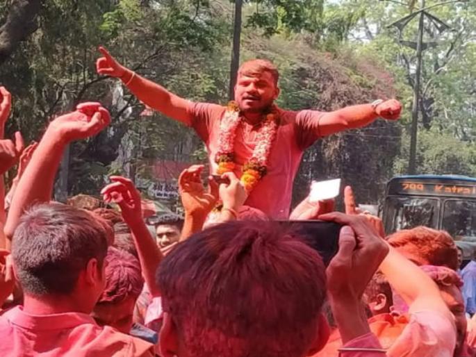 The police sub-inspector of youth who was inspired by the attack of 26/11 | २६/११चा हल्ला अनुभवून प्रेरणा घेतलेला तरुण झाला पोलीस उपनिरीक्षक