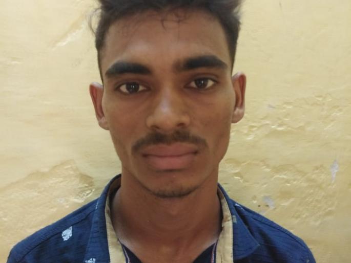 Mobile phones in Jalgaon are coming from B-Hanpur | ब-हाणपुरमधून येऊन जळगावात मोबाईलच्या चो-या