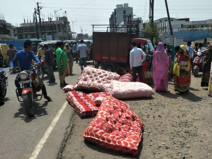 Two injured in Dumper's collision; Eight-year-old boy serious | डंपरच्या धडकेत दोघे जखमी; आठ वर्षाचा बालक गंभीर