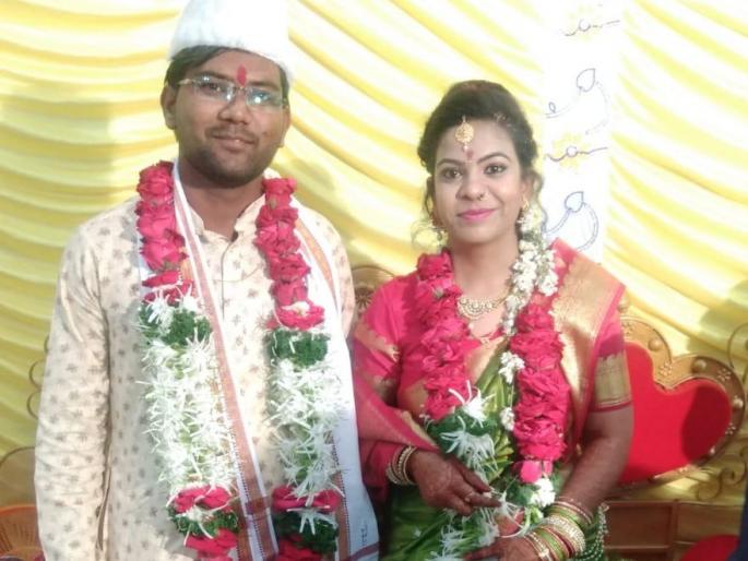    Corona : wedding in short to avoid the crowd | कोरोनाचा धसका: गर्दी टाळण्यासाठी साखरपुड्यातच उरकला विवाह