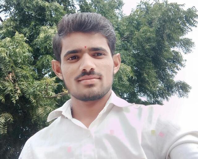 CoronaVirus: Vehicles run smoothly even in lockdown; One killed in a two-wheeler collision at Parbhani | CoronaVirus : लॉकडाऊनमध्येही वाहने सुसाट; दोन दुचाकींच्या धडकेत एक ठार