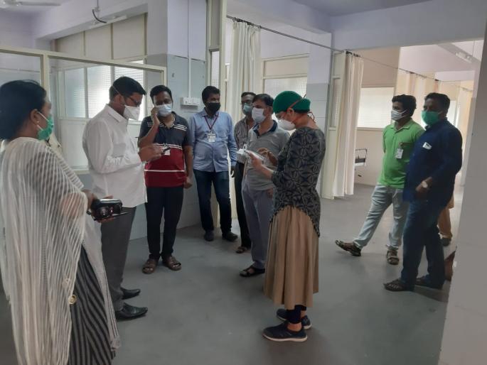 CoronaVirus: 30 ventilators approved for Beed, to be used in Covid hospitals | CoronaVirus : बीडसाठी ३० व्हेंटिलेटरची मंजुरी, कोव्हीड रुग्णालयांमध्ये होणार वापर CoronaVirus: 30 ventilators approved for Beed, to be used in Covid hospitals | CoronaVirus : बीडसाठी ३० व्हेंटिलेटरची मंजुरी, कोव्हीड रुग्णालयांमध्ये होणार वापर