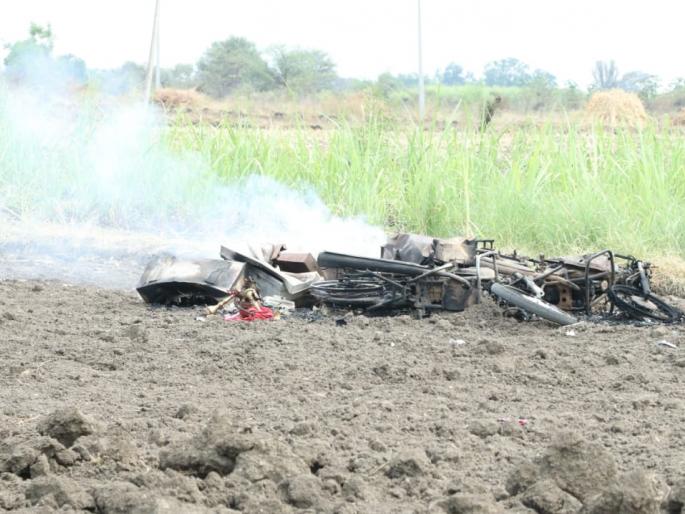 Shocking! The brutal murder of three members of the same family over an agricultural dispute in Kaij; One woman was seriously injured | धक्कादायक ! शेतीच्या वादातून एकाच कुटुंबातील तिघांची निर्घृण हत्या ; एक महिला गंभीर जखमी