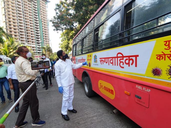 BMC provides 81 ambulance facilities, Guardian Minister Eknath Shinde inspects ambulances | पालिकेने उपलब्ध केली ८१ रूग्णवाहिकांची सुविधा, पालकमंत्री एकनाथ शिंदे यांनी केली रूग्णवाहिकांची पाहणी BMC provides 81 ambulance facilities, Guardian Minister Eknath Shinde inspects ambulances | पालिकेने उपलब्ध केली ८१ रूग्णवाहिकांची सुविधा, पालकमंत्री एकनाथ शिंदे यांनी केली रूग्णवाहिकांची पाहणी