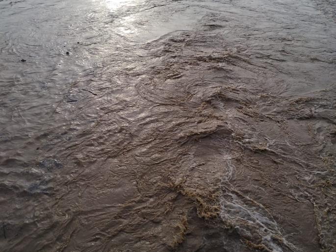 Water level of Dudhna project increased by 6 TMC in two days | दुधना प्रकल्पाच्या पाणी पातळीत दोन दिवसातच ६ दलघमीने वाढ Water level of Dudhna project increased by 6 TMC in two days | दुधना प्रकल्पाच्या पाणी पातळीत दोन दिवसातच ६ दलघमीने वाढ