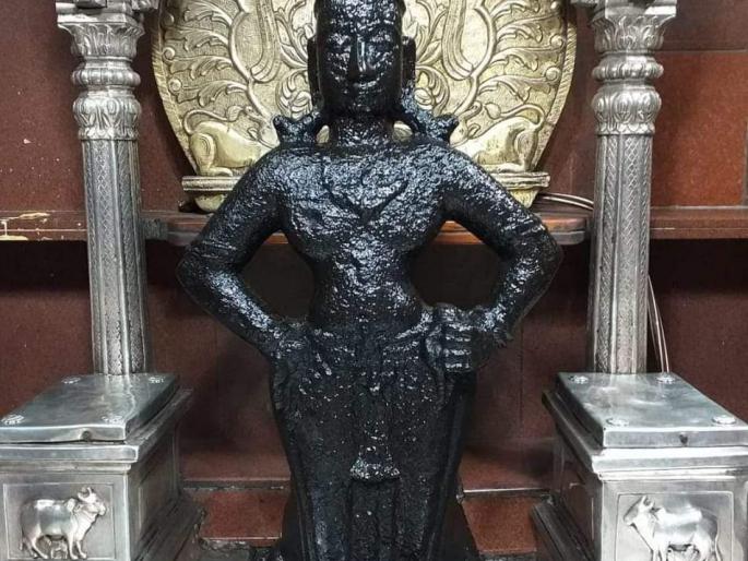 The process of Vajralepa of Vitthal-Rukmini mother in Pandharpur is completed | पंढरपुरातील विठ्ठल - रुक्मिणी मातेच्या वज्रलेपाची प्रक्रिया पूर्ण