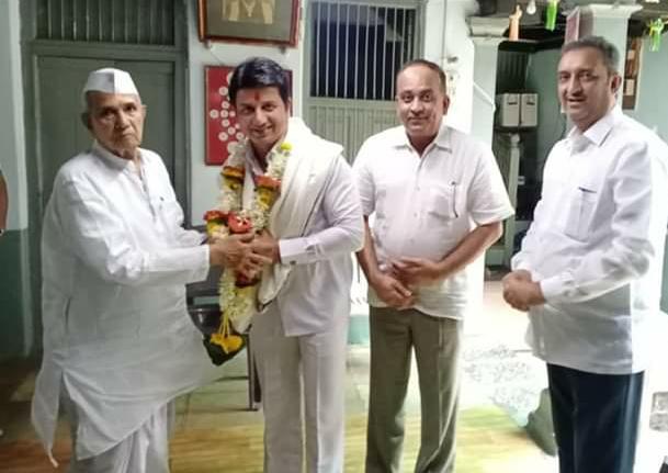 Pant's mansion ... ... uncle's bungalow; A harbinger of changing politics | पंतांचा वाडा...मामांचा बंगला ; बदलत्या राजकारणाची नांदी Pant's mansion ... ... uncle's bungalow; A harbinger of changing politics | पंतांचा वाडा...मामांचा बंगला ; बदलत्या राजकारणाची नांदी