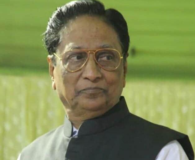 Senior lawyer Bhaskarrao Awhad passed away, corona test was positive | ज्येष्ठ विधिज्ञ भास्करराव आव्हाड यांचे पुण्यात निधन