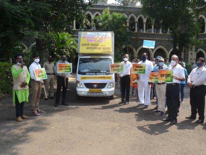 Chitrarath will raise awareness about cleanliness in the district | जिल्हाभरात स्वच्छतेचा जागर करणार चित्ररथ Chitrarath will raise awareness about cleanliness in the district | जिल्हाभरात स्वच्छतेचा जागर करणार चित्ररथ