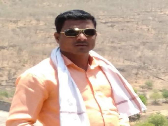 Murder of an alcoholic child by a mother during a fight against a fatal beating | जीवघेण्या मारहाणीच्या प्रतिकारादरम्यान आईकडून मद्यपी मुलाचा खून Murder of an alcoholic child by a mother during a fight against a fatal beating | जीवघेण्या मारहाणीच्या प्रतिकारादरम्यान आईकडून मद्यपी मुलाचा खून