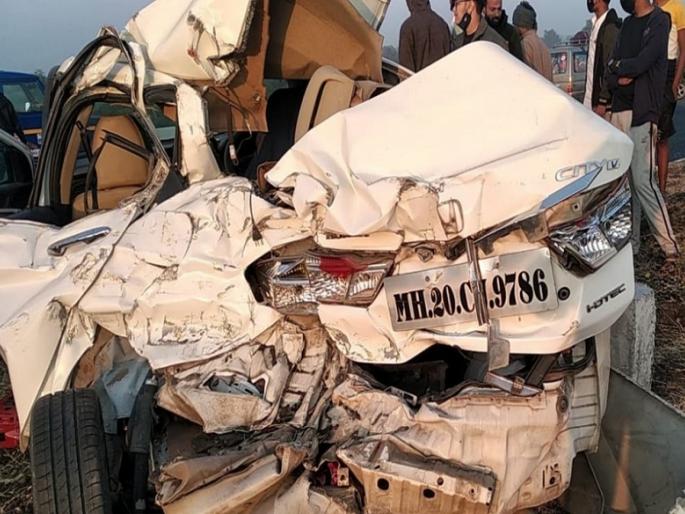 One killed, four seriously injured in road mishap near Wadigodri | वडीगोद्रीजवळ भीषण अपघातात एक ठार, चौघे गंभीर जखमी One killed, four seriously injured in road mishap near Wadigodri | वडीगोद्रीजवळ भीषण अपघातात एक ठार, चौघे गंभीर जखमी