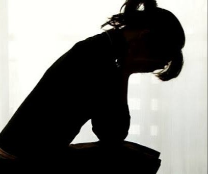 An orphaned minor girl from a prostitution business gave birth to a boy | वेश्या व्यवसायातून अनाथ अल्पवयीन मुलीने दिला मुलाला जन्म; पुण्यातील धक्कादायक घटना An orphaned minor girl from a prostitution business gave birth to a boy | वेश्या व्यवसायातून अनाथ अल्पवयीन मुलीने दिला मुलाला जन्म; पुण्यातील धक्कादायक घटना
