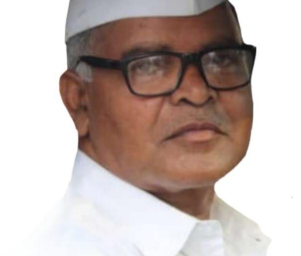 Gulabrao Dere, leader of milk producing farmers, passed away | दूध उत्पादक शेतकऱ्यांचे नेते गुलाबराव डेरे यांचे निधन Gulabrao Dere, leader of milk producing farmers, passed away | दूध उत्पादक शेतकऱ्यांचे नेते गुलाबराव डेरे यांचे निधन