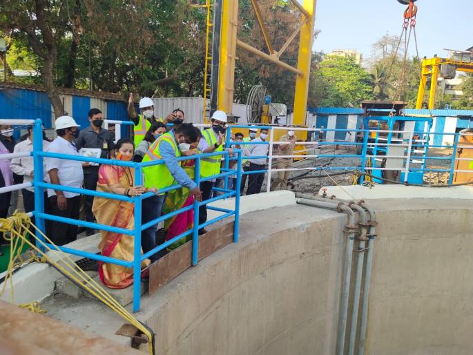 Two water tunnels in Mumbai | मुंबईतील दोन जलबोगद्यांचे काम वेगाने सुरू, 'या' भागांना दिलासा Two water tunnels in Mumbai | मुंबईतील दोन जलबोगद्यांचे काम वेगाने सुरू, 'या' भागांना दिलासा