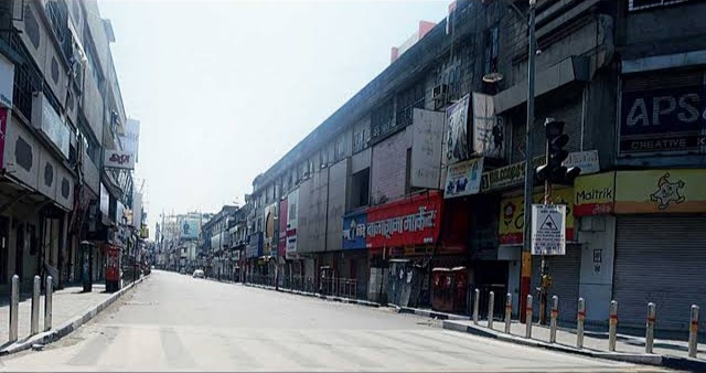 Pune Breaking : Shops in Pune will be closed from tomorrow; Decision of the Federation of Traders | Pune Breaking : पुण्यातील अत्यावश्यक सेवा वगळता सर्व दुकाने उद्यापासून राहणार बंद; व्यापारी महासंघाचा विरोध Pune Breaking : Shops in Pune will be closed from tomorrow; Decision of the Federation of Traders | Pune Breaking : पुण्यातील अत्यावश्यक सेवा वगळता सर्व दुकाने उद्यापासून राहणार बंद; व्यापारी महासंघाचा विरोध