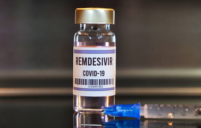 10% Remedcivir injection reserved for 'Frontline Workers': Food and Drug Administration orders | 'फ्रंटलाईन वकर्स'साठी १० टक्के रेमडसिविर इंजेक्शन राखीव; अन्न व औषध प्रशासनाचे आदेश 10% Remedcivir injection reserved for 'Frontline Workers': Food and Drug Administration orders | 'फ्रंटलाईन वकर्स'साठी १० टक्के रेमडसिविर इंजेक्शन राखीव; अन्न व औषध प्रशासनाचे आदेश