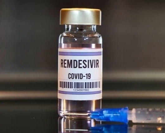 Corona virus: Pune Municipal Corporation corporators decide when to give remdesivir | Corona virus : पुणे महापालिकेचे काही नगरसेवक ठरवताहेत रेमडेसिविर कधी द्यायचं Corona virus: Pune Municipal Corporation corporators decide when to give remdesivir | Corona virus : पुणे महापालिकेचे काही नगरसेवक ठरवताहेत रेमडेसिविर कधी द्यायचं