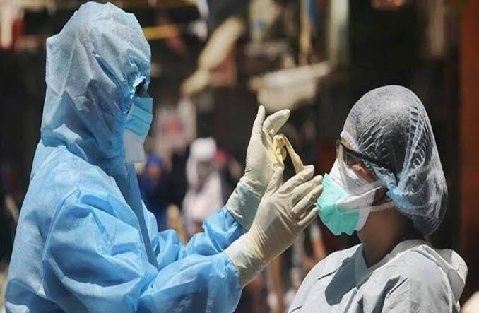 Corona Virus Pune: Worrying situation is changing! The number of people recovering from corona patients increased | Corona Virus Pune: पुणेकरांसाठी सकारात्मक बातमी! कोरोनाबाधितांपेक्षा बरे होणाऱ्यांचा आकडा वाढला Corona Virus Pune: Worrying situation is changing! The number of people recovering from corona patients increased | Corona Virus Pune: पुणेकरांसाठी सकारात्मक बातमी! कोरोनाबाधितांपेक्षा बरे होणाऱ्यांचा आकडा वाढला