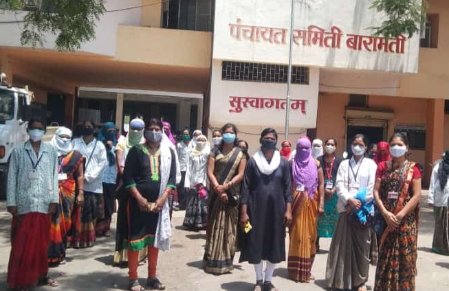 Annoying! Comments in obscene language on social media about Asha Workers and group promoters; Strong protests in Baramati | संतापजनक! आशा वर्कर व गट प्रवर्तक यांच्याबद्दल सोशल मीडियावर अश्लील भाषेत टिप्पणी; बारामतीत तीव्र निषेध 