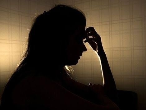 Married woman ends her life by drinking poison; Incident at Sangvi in Baramati taluka | विष प्राशन करत विवाहित महिलेने संपवले जीवन; बारामती तालुक्यातील सांगवी येथील घटना Married woman ends her life by drinking poison; Incident at Sangvi in Baramati taluka | विष प्राशन करत विवाहित महिलेने संपवले जीवन; बारामती तालुक्यातील सांगवी येथील घटना