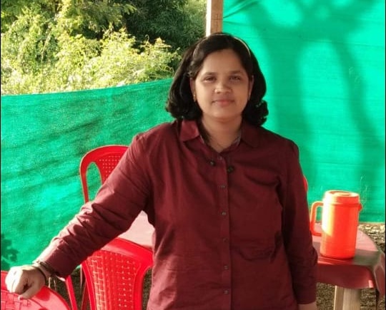 Social activists in Pune against the government's policy on children orphaned by Corona | कोरोनामुळे अनाथ झालेल्या मुलांच्या हक्कासाठी पुण्यातील सामाजिक कार्यकर्ती कोर्टात Social activists in Pune against the government's policy on children orphaned by Corona | कोरोनामुळे अनाथ झालेल्या मुलांच्या हक्कासाठी पुण्यातील सामाजिक कार्यकर्ती कोर्टात